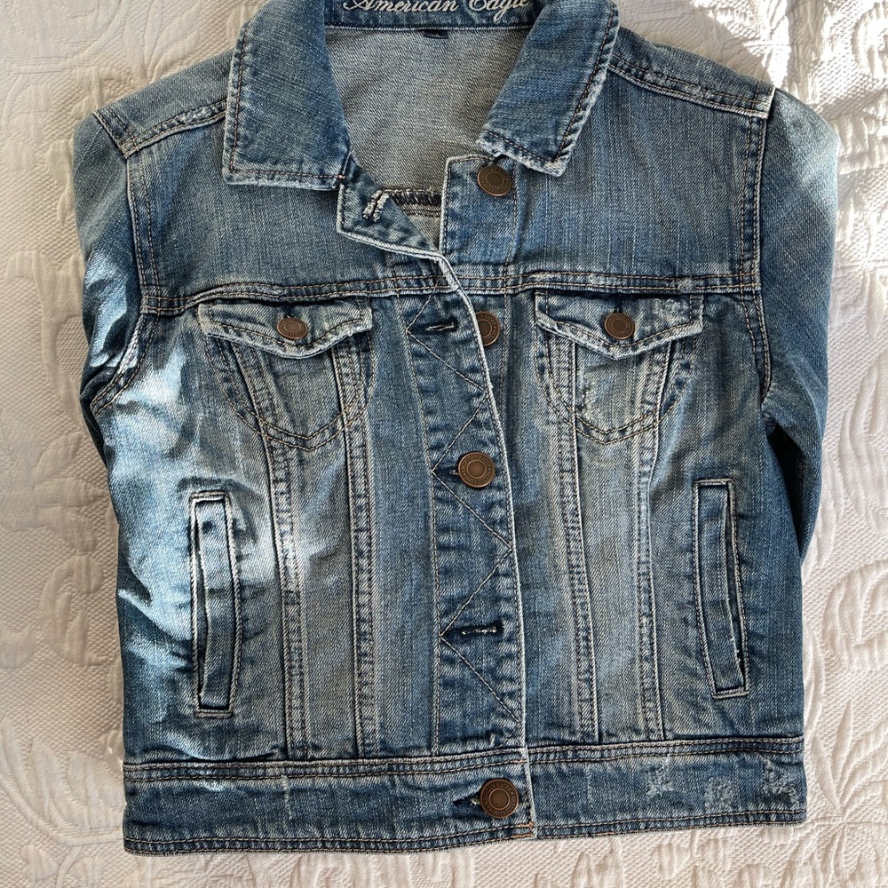 American Eagle Jean Jacket Size Small